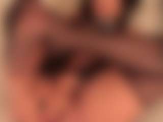 dionneventuri's Live Sex Cam Show
