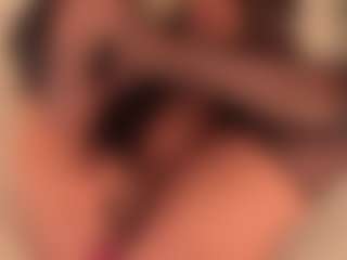dionneventuri's Live Sex Cam Show