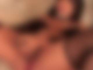 dionneventuri's Live Sex Cam Show