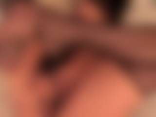 dionneventuri's Live Sex Cam Show