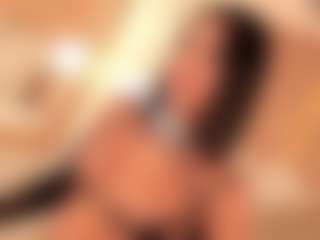 dionneventuri's Live Sex Cam Show