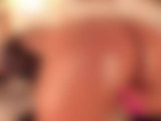 dionneventuri's Live Sex Cam Show