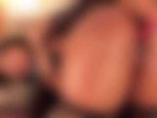 dionneventuri's Live Sex Cam Show