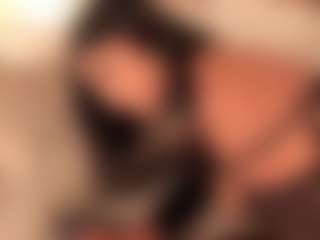 dionneventuri's Live Sex Cam Show
