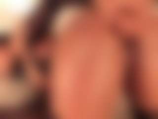 dionneventuri's Live Sex Cam Show