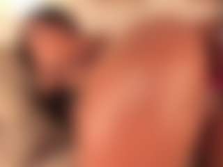 dionneventuri's Live Sex Cam Show