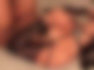 dionneventuri's Live Sex Cam Show