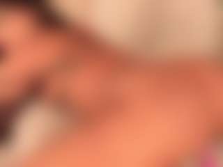 dionneventuri's Live Sex Cam Show