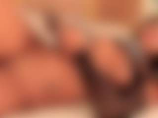dionneventuri's Live Sex Cam Show