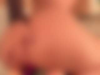 dionneventuri's Live Sex Cam Show