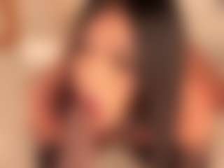 dionneventuri's Live Sex Cam Show