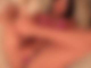 dionneventuri's Live Sex Cam Show