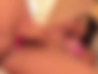 dionneventuri's Live Sex Cam Show