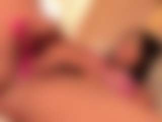 dionneventuri's Live Sex Cam Show