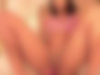 dionneventuri's Live Sex Cam Show