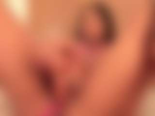 dionneventuri's Live Sex Cam Show