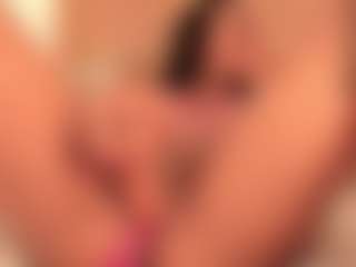 dionneventuri's Live Sex Cam Show
