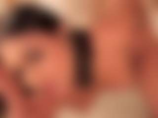 dionneventuri's Live Sex Cam Show