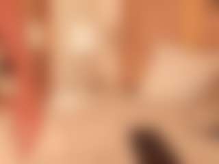 dionneventuri's Live Sex Cam Show