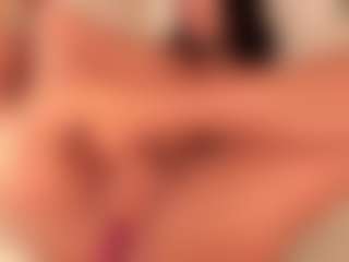dionneventuri's Live Sex Cam Show