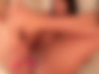 dionneventuri's Live Sex Cam Show