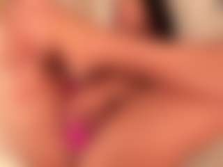 dionneventuri's Live Sex Cam Show