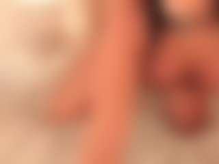 dionneventuri's Live Sex Cam Show