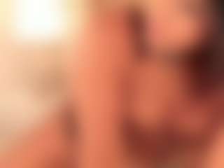 dionneventuri's Live Sex Cam Show