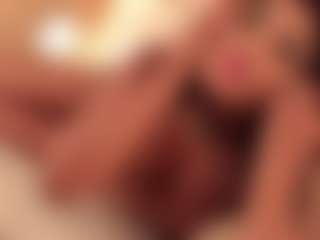 dionneventuri's Live Sex Cam Show