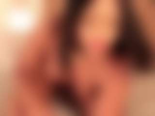 dionneventuri's Live Sex Cam Show