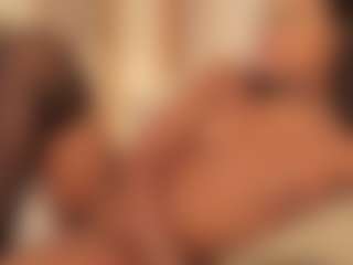 dionneventuri's Live Sex Cam Show