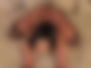 dionneventuri's Live Sex Cam Show
