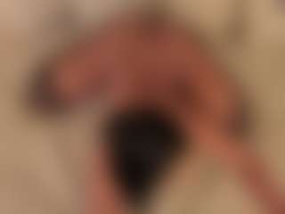 dionneventuri's Live Sex Cam Show