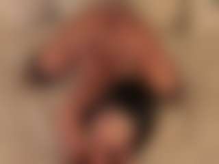 Live cam show with dionneventuri - Young Adult on AdultVida.com
