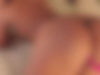 dionneventuri's Live Sex Cam Show