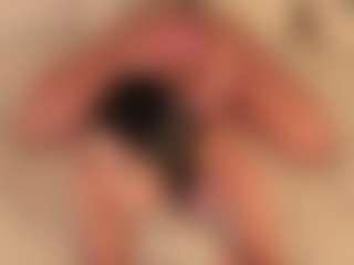 dionneventuri's Live Sex Cam Show