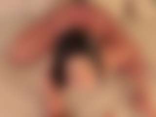 dionneventuri's Live Sex Cam Show