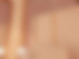 dionneventuri's Live Sex Cam Show