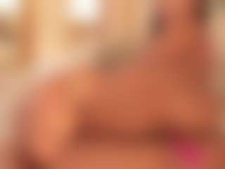 dionneventuri's Live Sex Cam Show