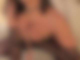 dionneventuri's Live Sex Cam Show