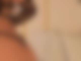 dionneventuri's Live Sex Cam Show
