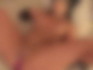 dionneventuri's Live Sex Cam Show