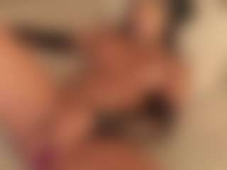 dionneventuri's Live Sex Cam Show