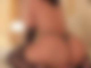 dionneventuri's Live Sex Cam Show