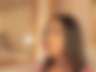 dionneventuri's Live Sex Cam Show