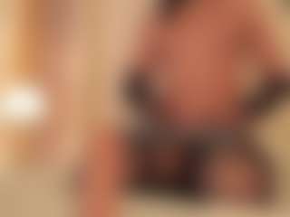 dionneventuri's Live Sex Cam Show