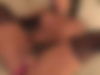 dionneventuri's Live Sex Cam Show