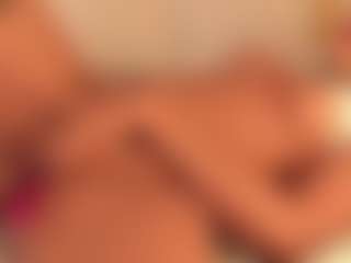 dionneventuri's Live Sex Cam Show