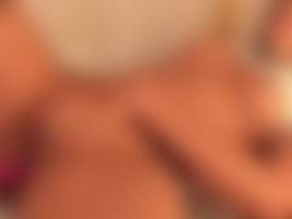dionneventuri's Live Sex Cam Show