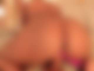 dionneventuri's Live Sex Cam Show